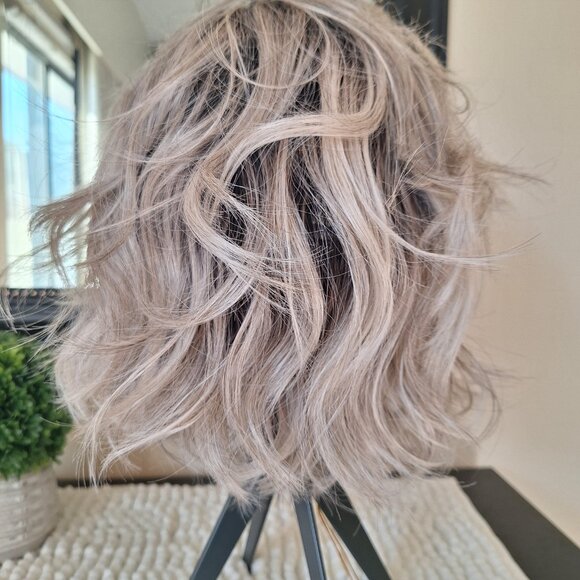 womens Belle Tress BonBon wig - Picture 1 of 5